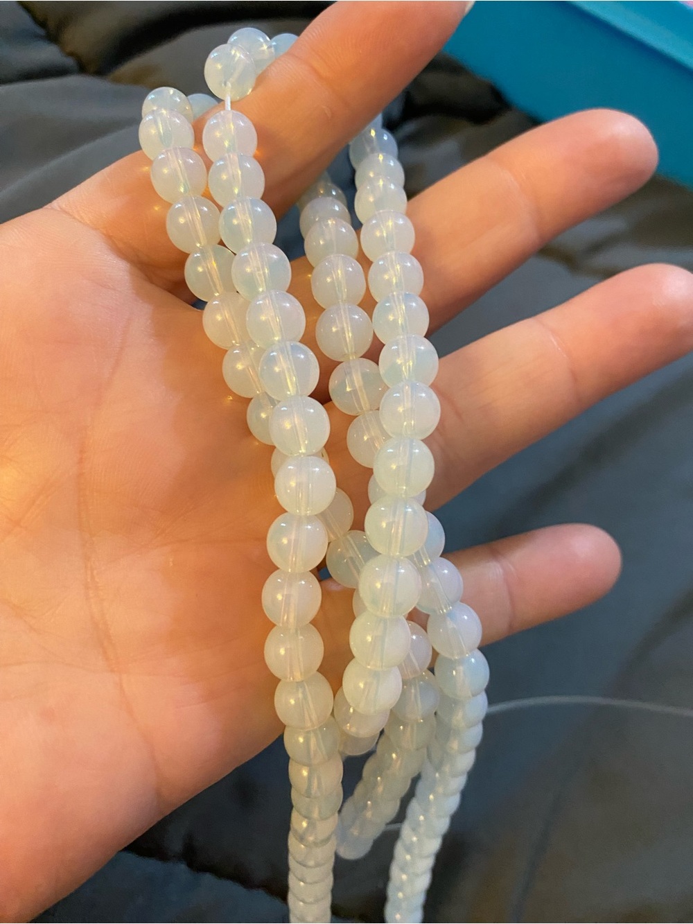 8mm Opalite natural stone.